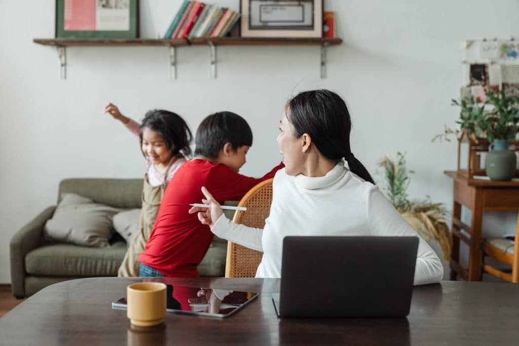 a mom who is considering using a behavior clip chart for her misbehaving kids
